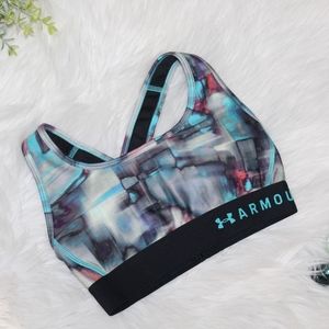 Under Amour Fitted Sports Bra!!!